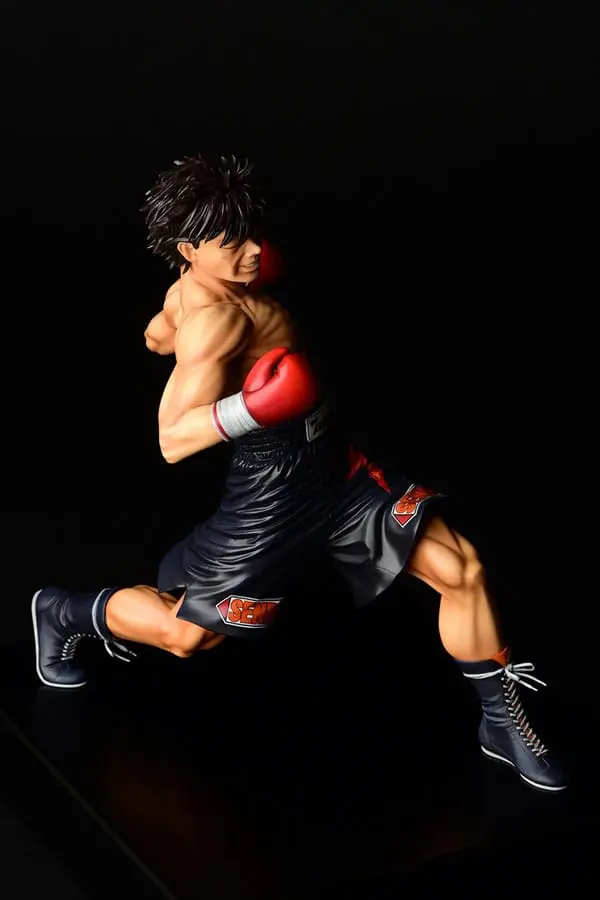 Hajime no Ippo 1/6 Takeshi Sendou Finish Blow Ver. Damage PVC szobor figura 29 cm termékfotó