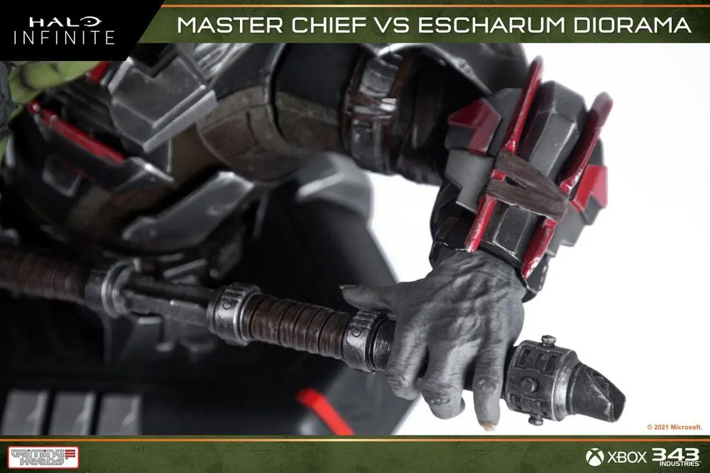 Halo: Infinite Diorama 1/8 Master Chief vs. Escharum 31 cm termékfotó