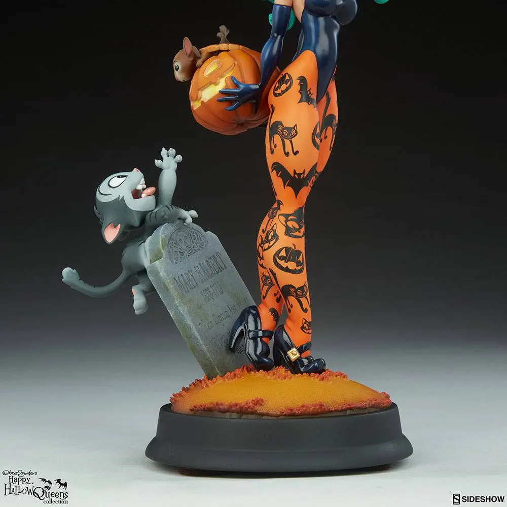 Happy HallowQueens Collocetion Pumpkin Witch by Chris Sanders szobor figura 34 cm termékfotó