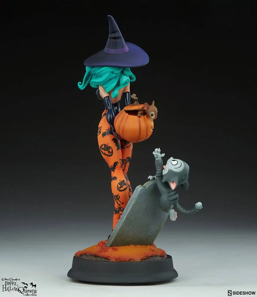 Happy HallowQueens Collocetion Pumpkin Witch by Chris Sanders szobor figura 34 cm termékfotó