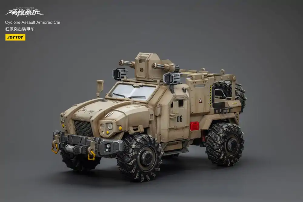 Hardcore Coldplay 1/18 Cyclone Assauit Armored Car jármű termékfotó