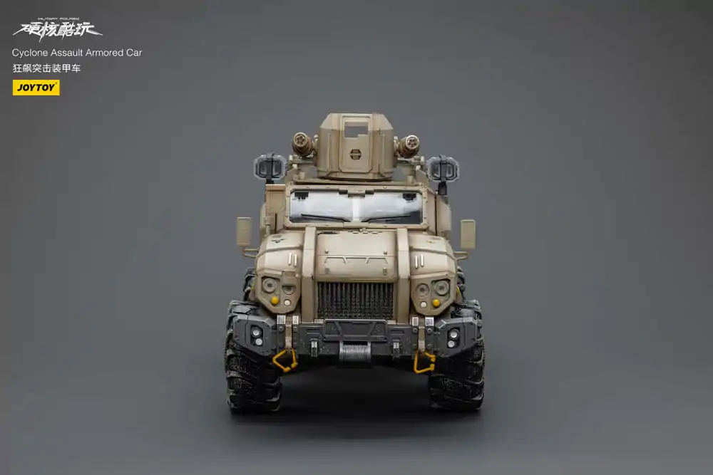 Hardcore Coldplay 1/18 Cyclone Assauit Armored Car jármű termékfotó