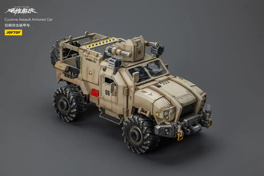 Hardcore Coldplay 1/18 Cyclone Assauit Armored Car jármű termékfotó