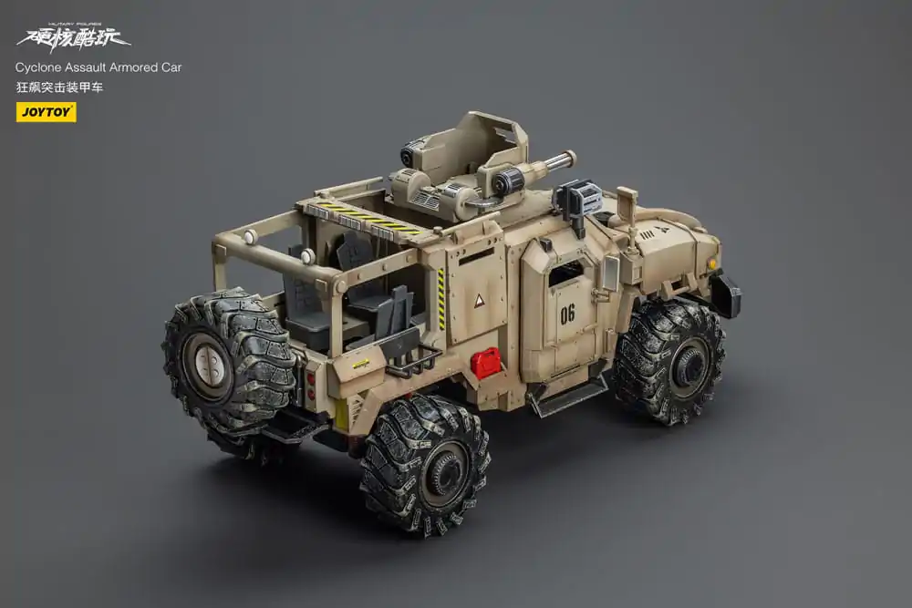 Hardcore Coldplay 1/18 Cyclone Assauit Armored Car jármű termékfotó