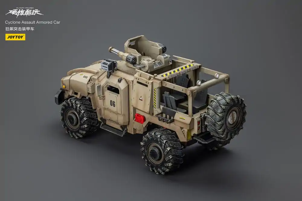 Hardcore Coldplay 1/18 Cyclone Assauit Armored Car jármű termékfotó