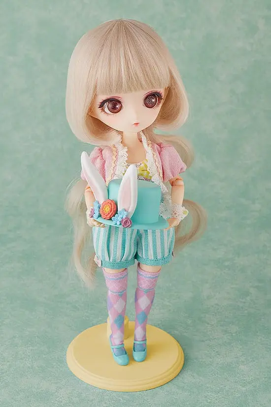 Harmonia Bloom Seasonal Doll Charlotte (Melone) akciófigura 23 cm termékfotó