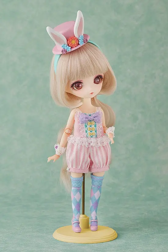 Harmonia Bloom Seasonal Doll Figures Outfit Set: Charlotte (Kirsche) termékfotó
