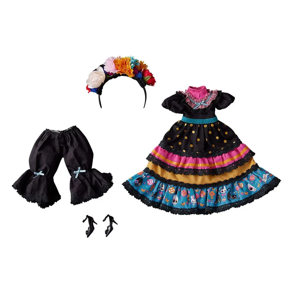 Harmonia Bloom Seasonal Doll Figures Outfit Set: Gabriela (Black) termékfotó