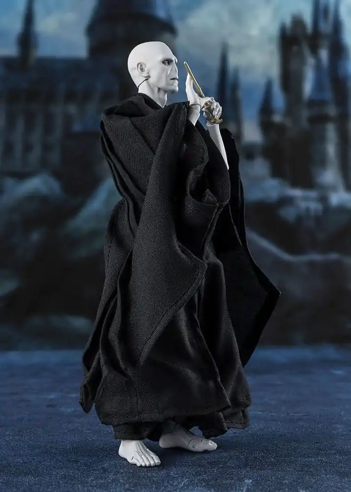 Harry Potter and the Philosopher&#039;s Stone S.H. Figuarts akciófigura Lord Voldemort 15 cm termékfotó
