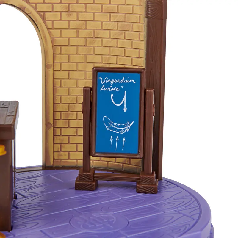 Harry Potter Magic Enchantments Classroom + Hermione figura 5cm termékfotó