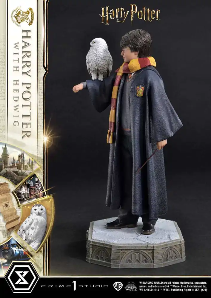 Harry Potter Prime Collectibles 1/6 Harry Potter with Hedwig szobor figura 28 cm termékfotó