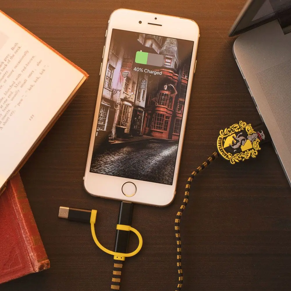 Harry Potter Retractable Hogwarts Scraf Cable 3in1 Hugrabug termékfotó