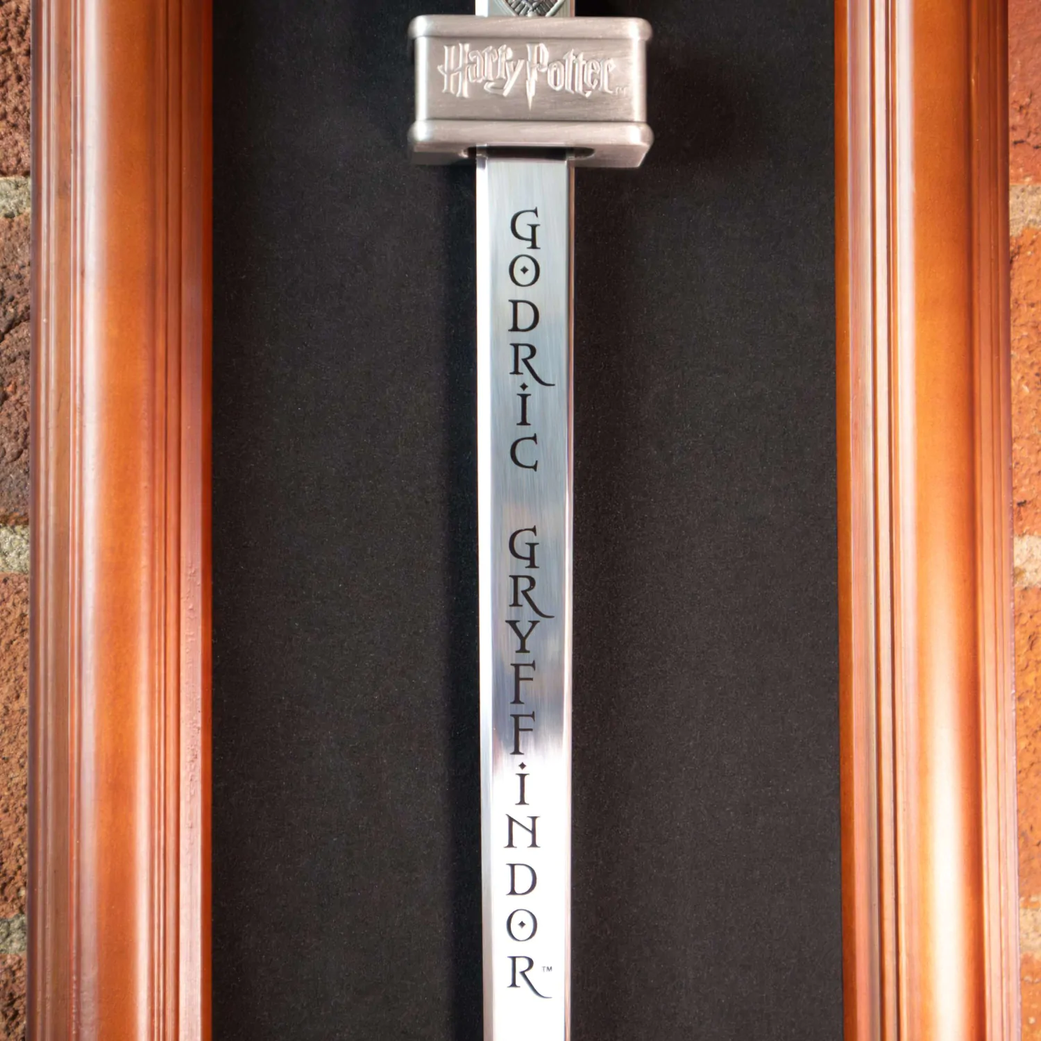 Harry Potter - The Godric Griffendél kard termékfotó