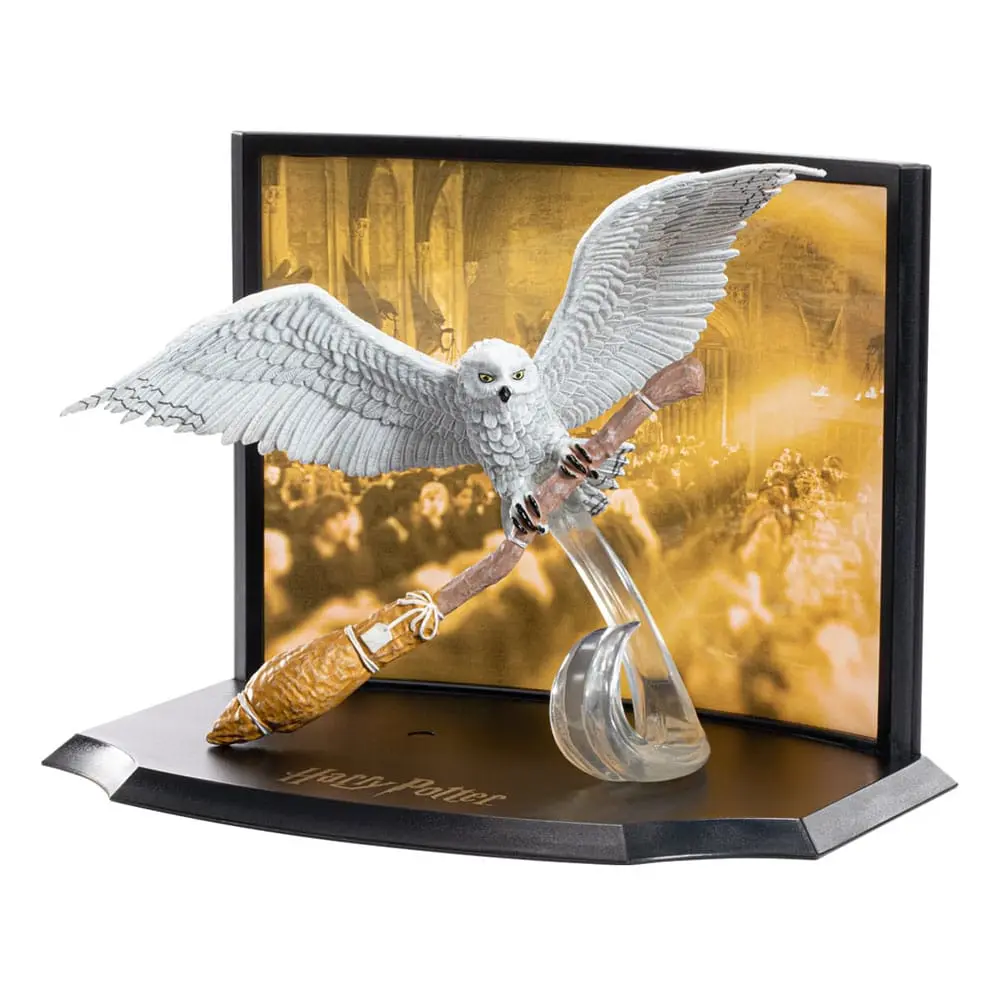 Harry Potter Toyllectible Treasure Statue Hedwig Hedwig's Special Delivery szobor figura 11 cm termékfotó