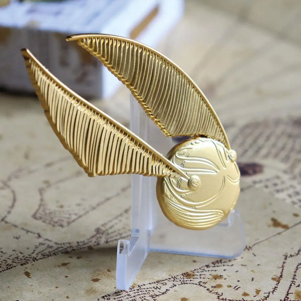 Harry Potter XL Oversized Snitch prémium kitűző (aranyozott) termékfotó