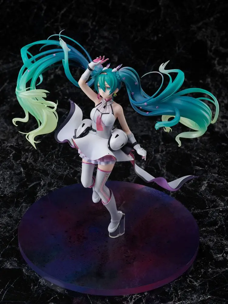 Hatsune Miku 1/7 Miku Hatsune Miku Galaxy Live 2020 Ver. PVC szobor figura 25 cm termékfotó