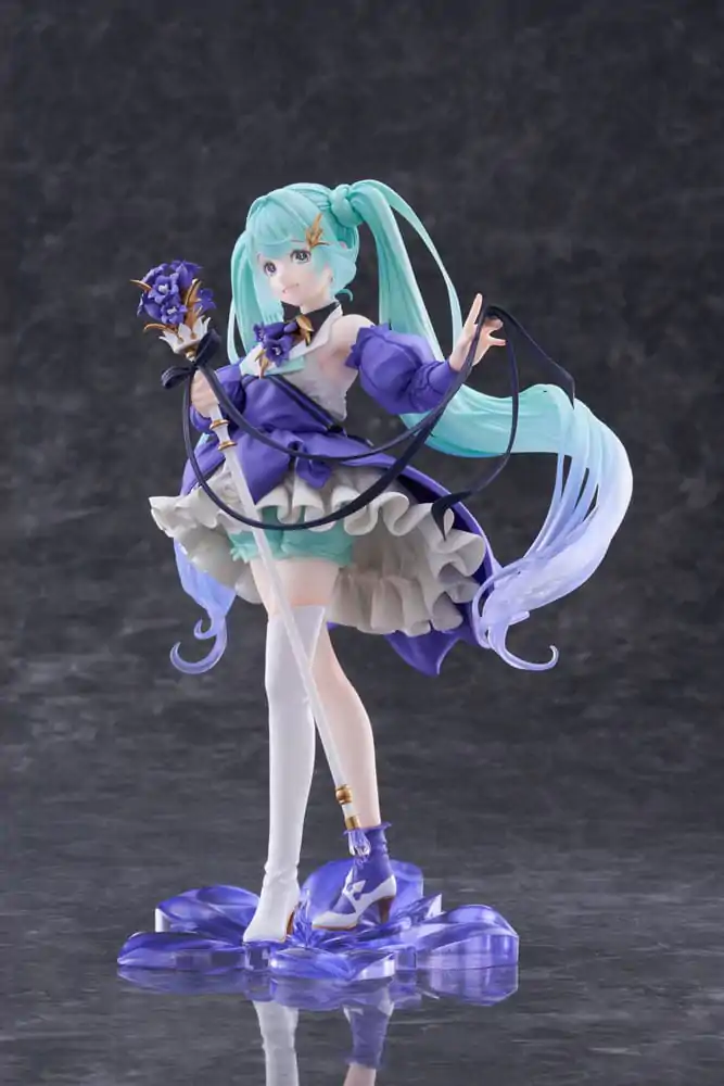 Hatsune Miku AMP Hatsune Miku Birthday 2024 Ver. PVC szobor figura 21 cm termékfotó