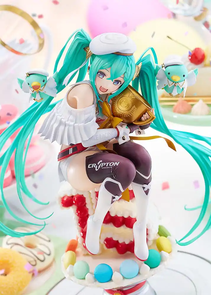 Hatsune Miku Characters 1/6 Racing Miku: 2023 - 15th Anniversary Ver. PVC szobor figura 26 cm termékfotó