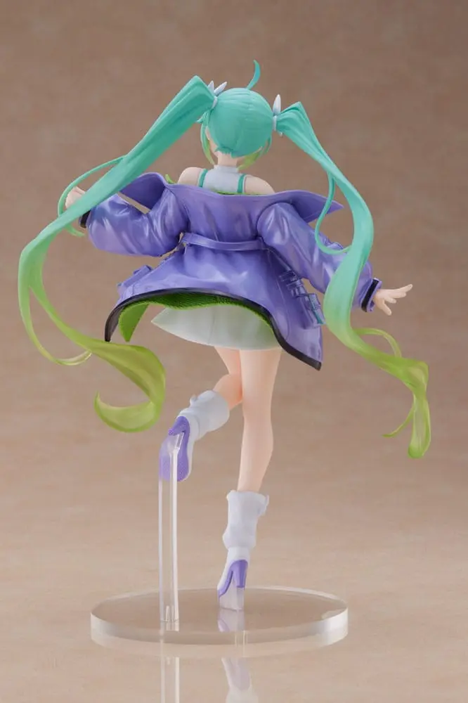 Hatsune Miku Fashion Figure Sporty PVC szobor figura termékfotó