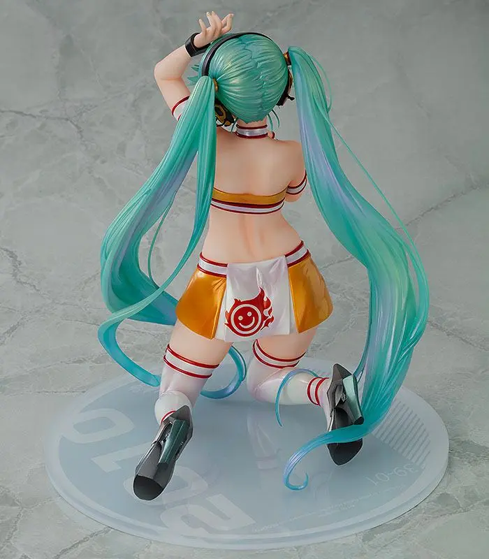 Hatsune Miku GT Project PVC Statue 1/7 Racing Miku 2010 Ver. Art by Kentaro Yabuki 18 cm termékfotó