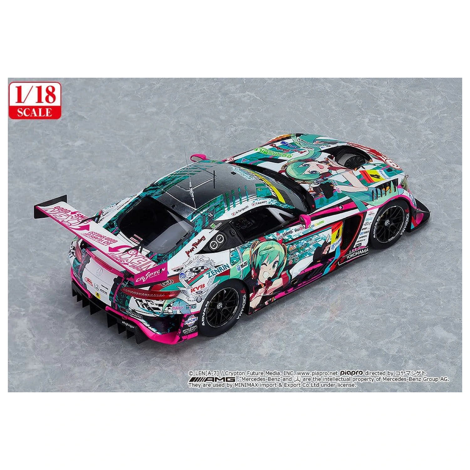 Hatsune Miku GT Project jármű 1/18 Good Smile Hatsune Miku AMG 2020 SUPER GT Okayama Test Ver. 26 cm termékfotó