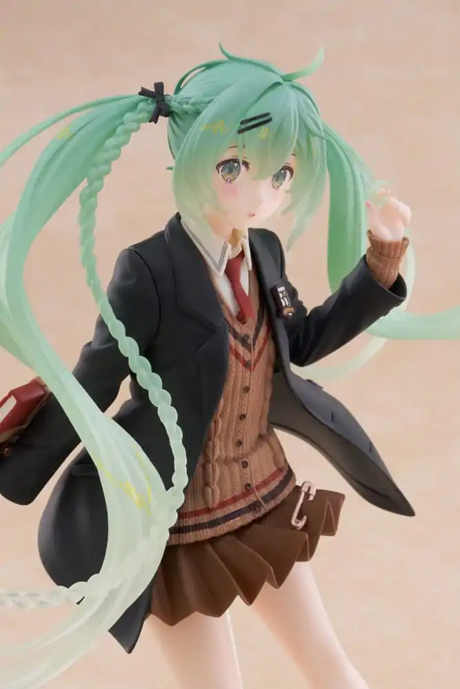 Hatsune Miku Hatsune Miku Fashion Preppy Ver. PVC szobor figura 18 cm termékfotó