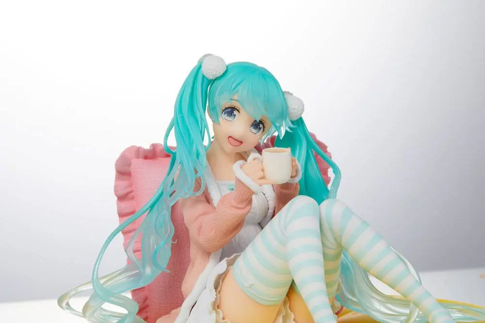 Hatsune Miku Hatsune Miku Original Casual Wear Ver. PVC szobor figura 13 cm termékfotó