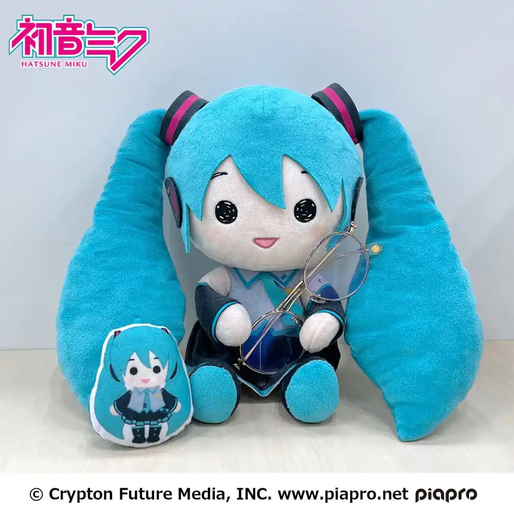 Hatsune Miku plüss figura 22 cm termékfotó