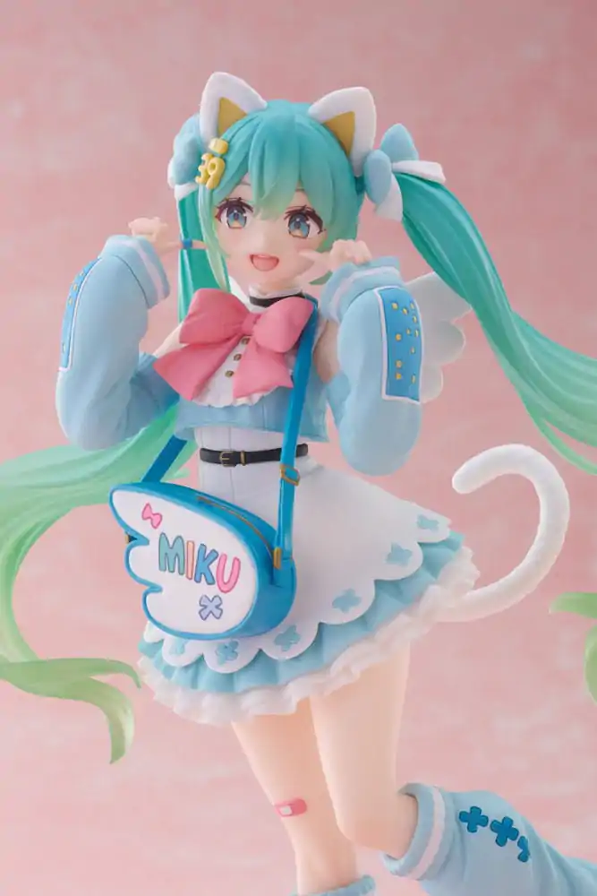 Hatsune Miku PVC szobor figura Hatsune Miku Fashion Fancy Ver. 18 cm   termékfotó