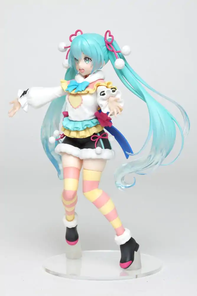 Hatsune Miku Winter Image Ver. PVC szobor figura 18 cm termékfotó