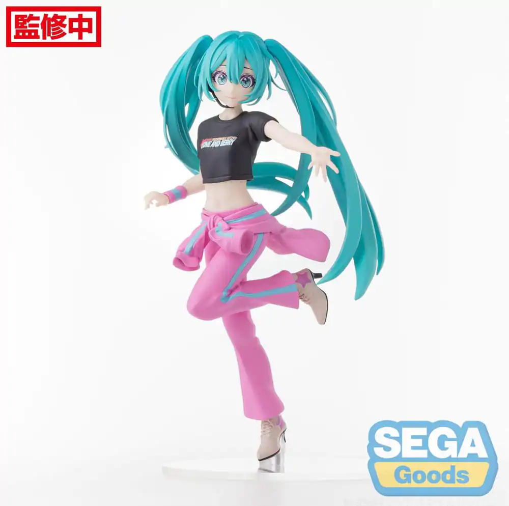 Hatsune Miku x Love and Berry Dress Up and Dance! Desktop x Decorate Collections Hatsune Miku Berry Costume Ver. PVC szobor figura 17 cm termékfotó