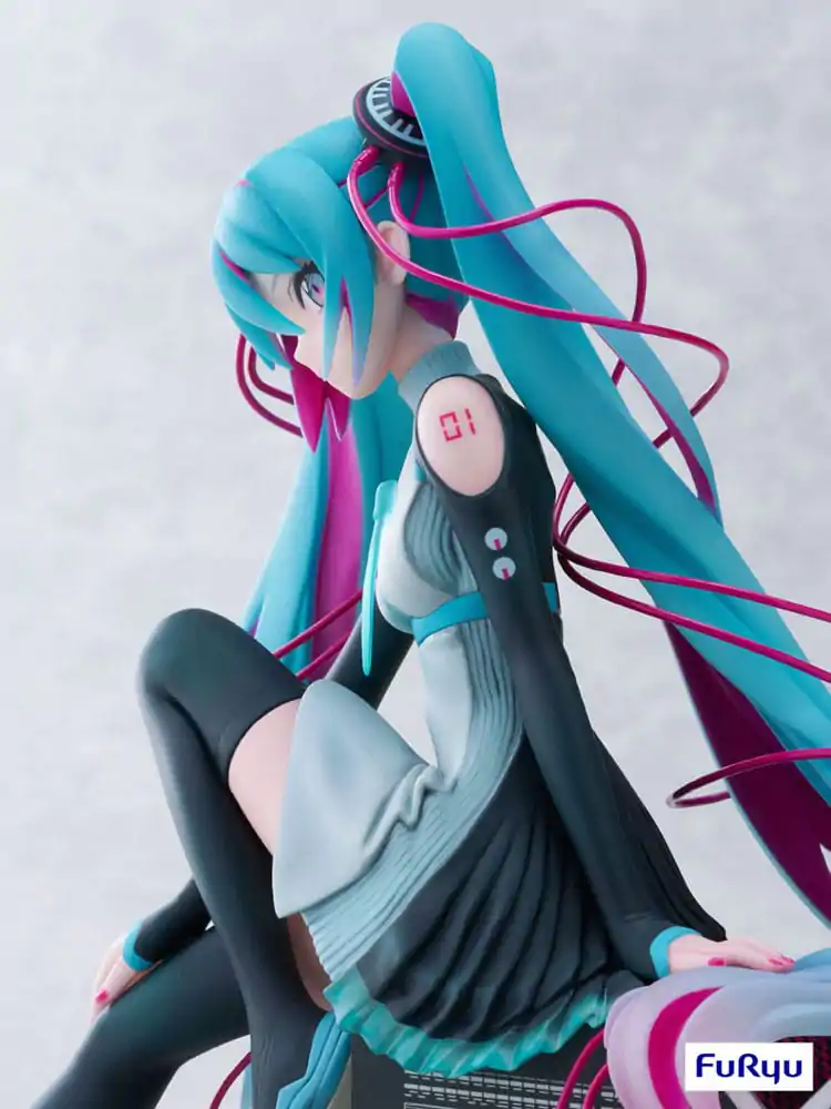 Hatsune Miku1/7 Hatsune Miku x MTV  szobor figura 20 cm termékfotó