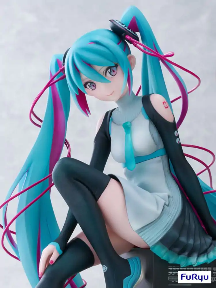 Hatsune Miku1/7 Hatsune Miku x MTV  szobor figura 20 cm termékfotó