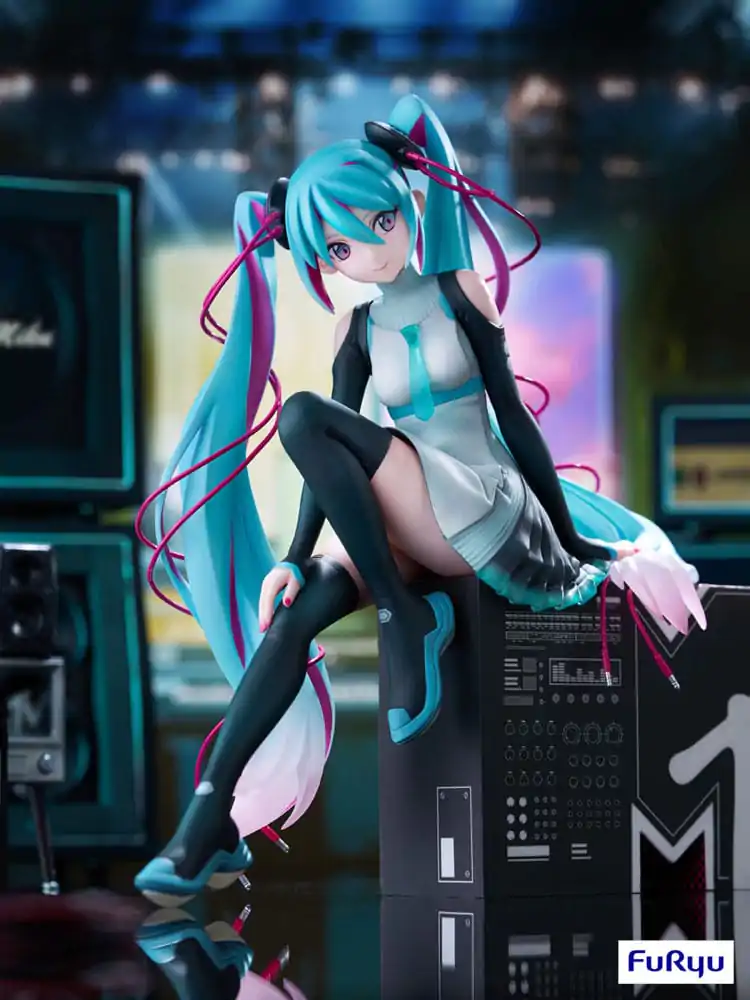 Hatsune Miku1/7 Hatsune Miku x MTV  szobor figura 20 cm termékfotó