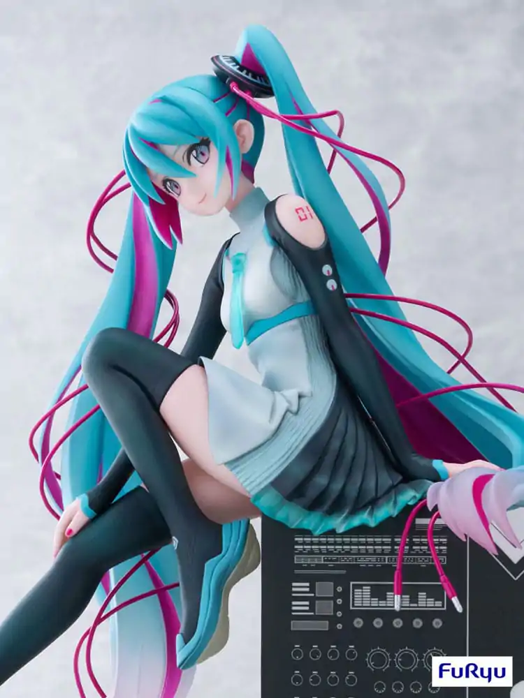 Hatsune Miku1/7 Hatsune Miku x MTV  szobor figura 20 cm termékfotó