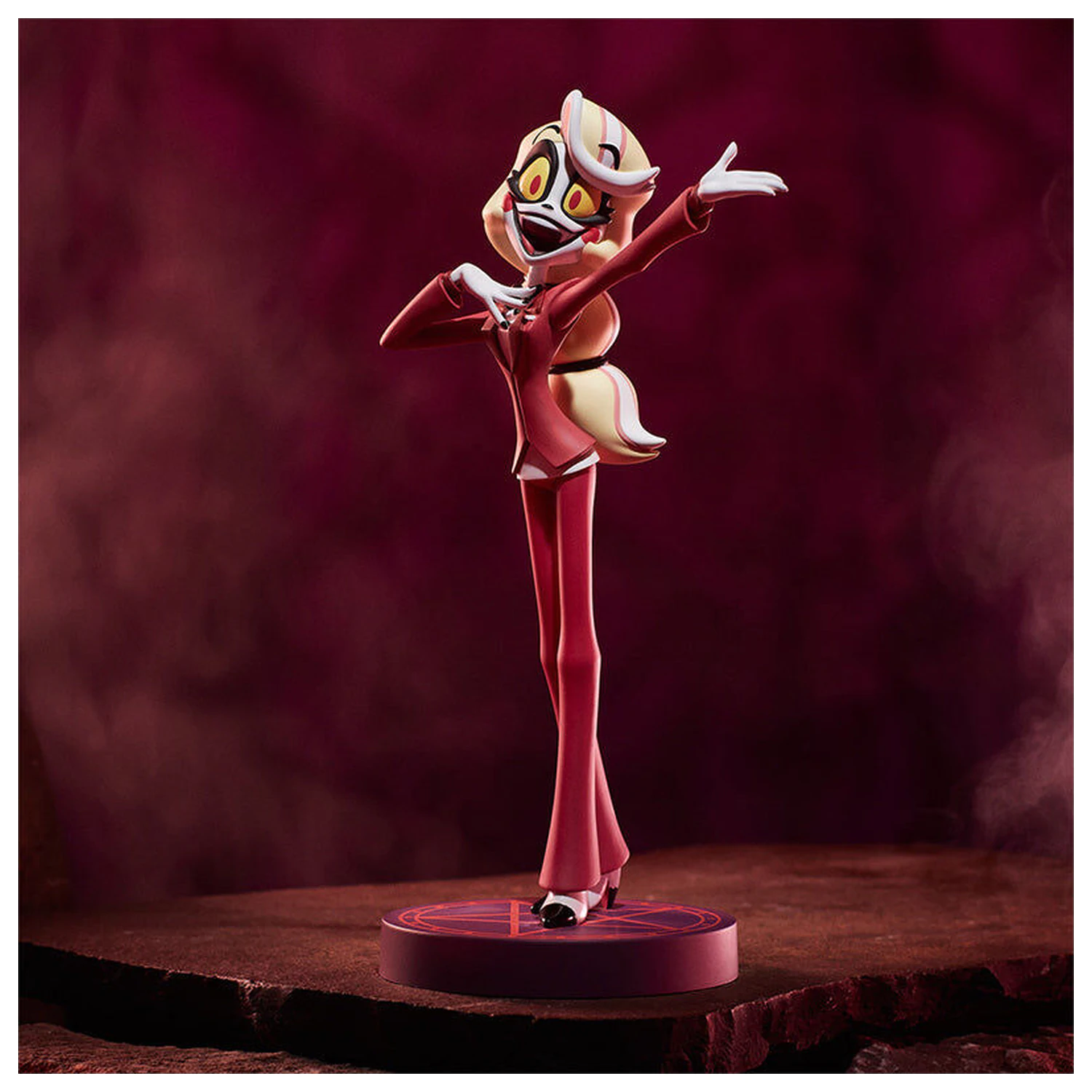 Hazbin Hotel Charlie Morningstar figura 23cm termékfotó