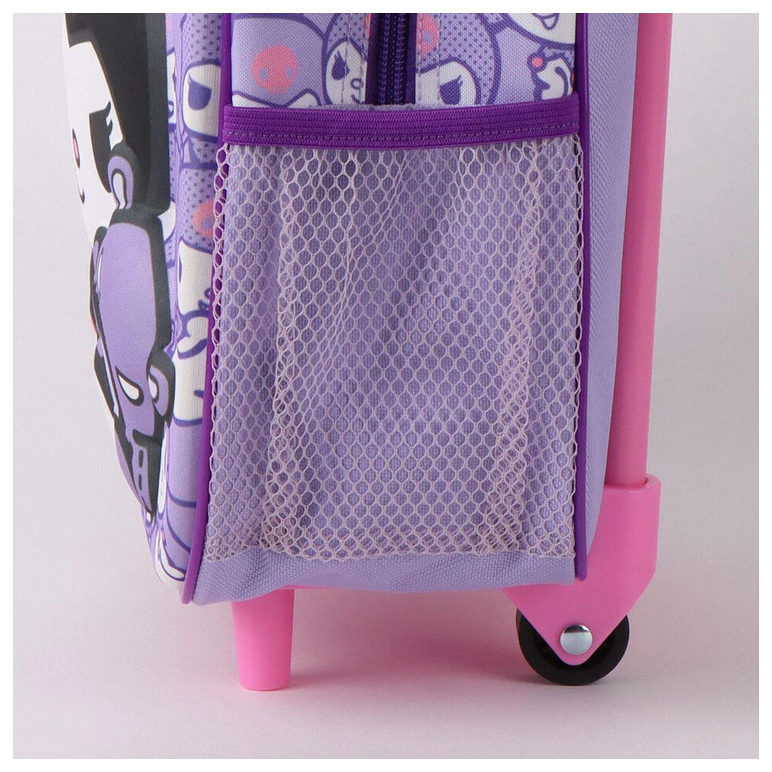 Hello Kitty Kuromi 3D gurulós táska 30cm termékfotó