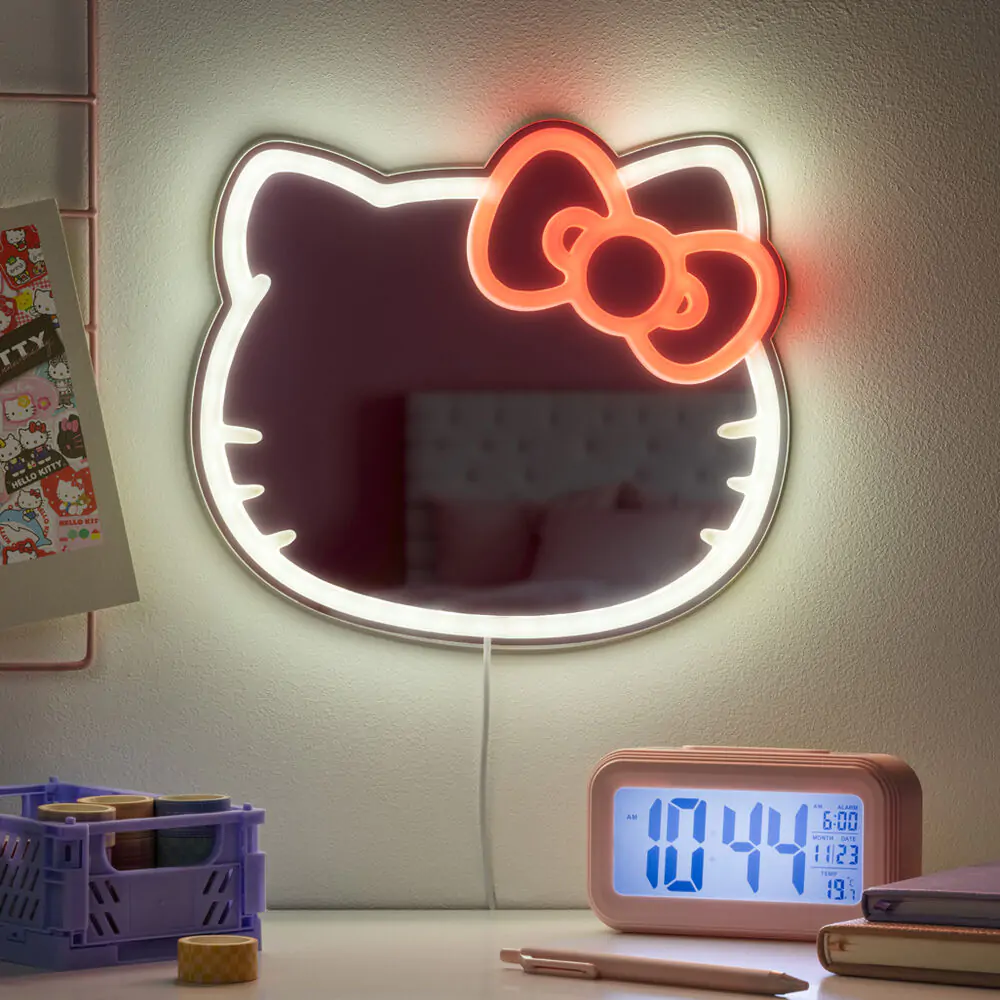 Hello Kitty LED-es tükör termékfotó