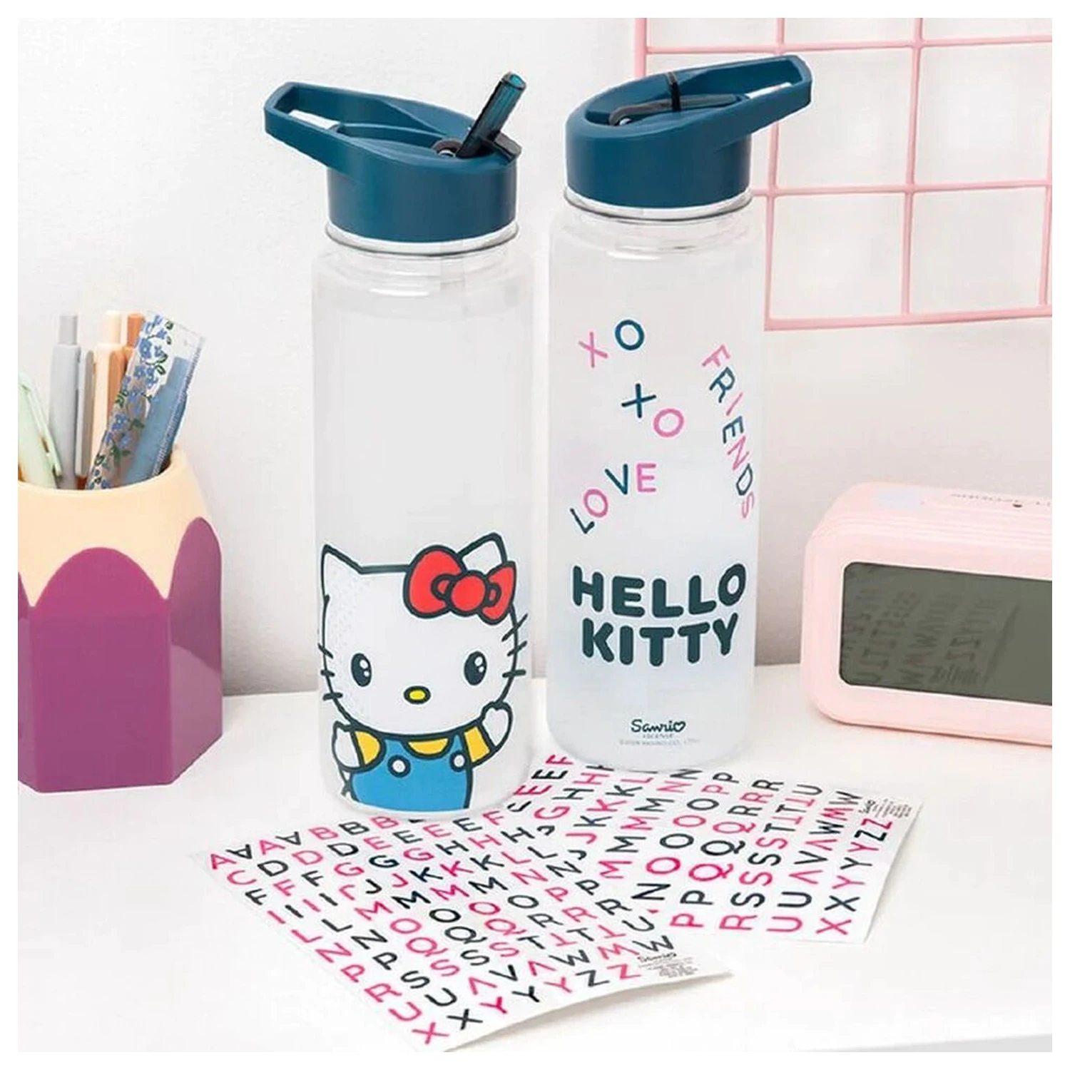 Hello Kitty palack kulacs matricákkal 650ml termékfotó