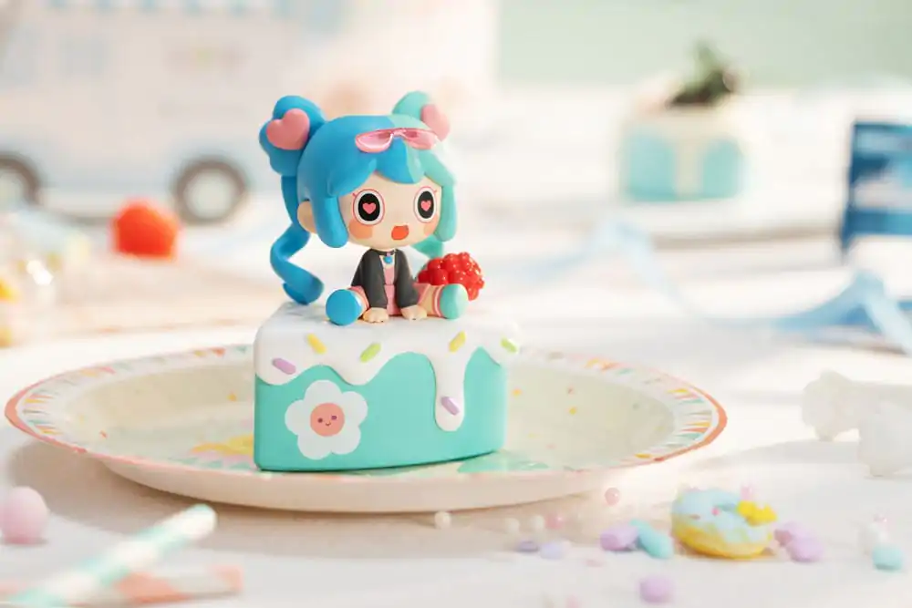 Hello Mini World Mini Sweetie sweets 6 db-os figura csomag 10 cm termékfotó