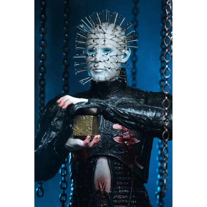 Hellraiser Ultimate Pinhead figura 18cm termékfotó