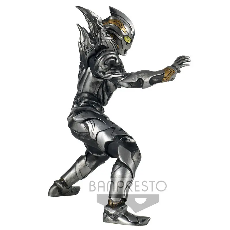 Heroes Brave Ultraman Trigger Trigger Dark figura 15cm termékfotó
