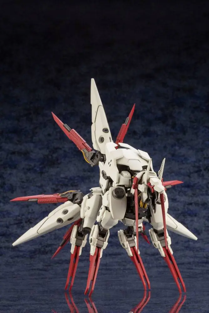 Hexa Gear 1/24 Weird Tails Műanyag modell készlet 28 cm termékfotó