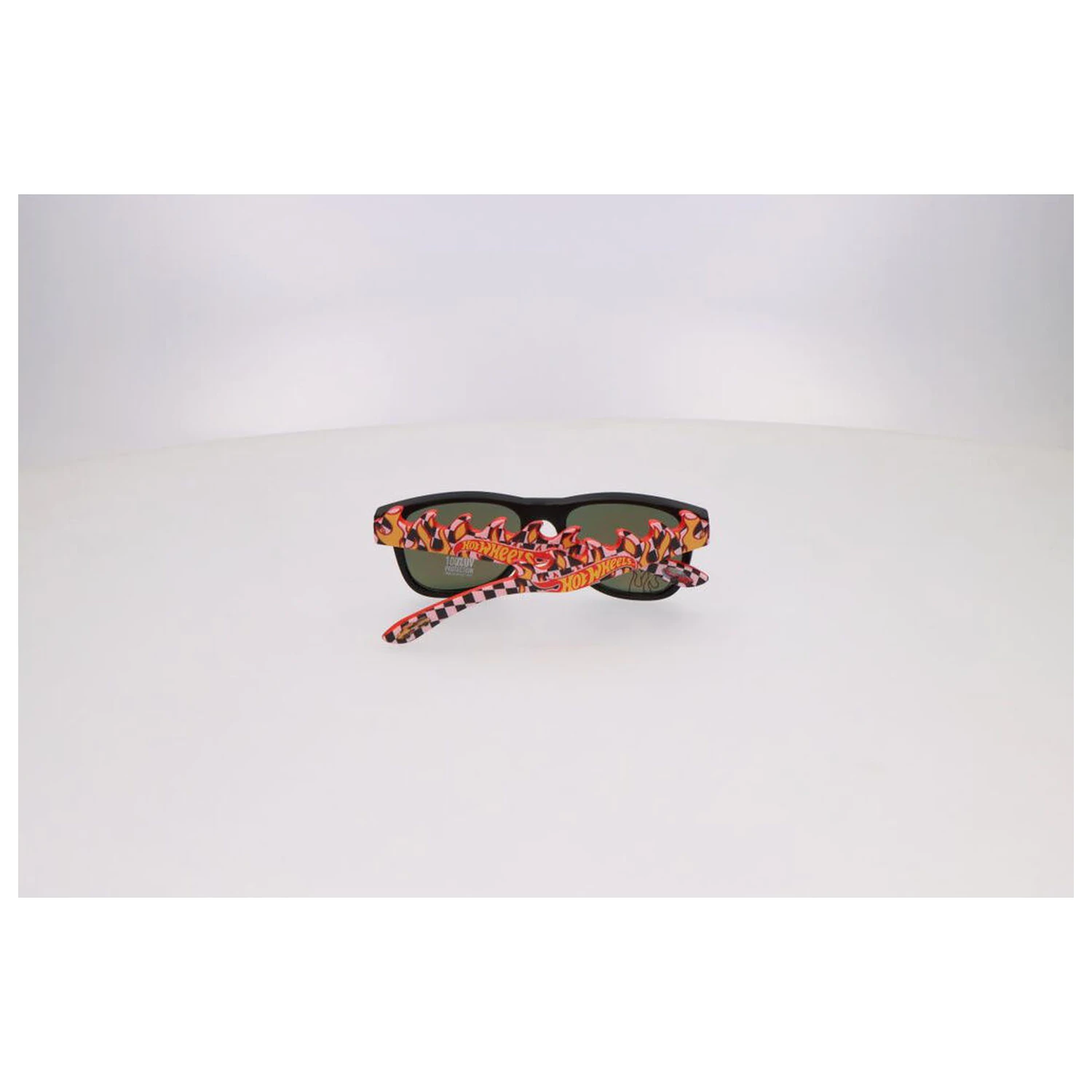 Hot Wheels napszemüveg termékfotó