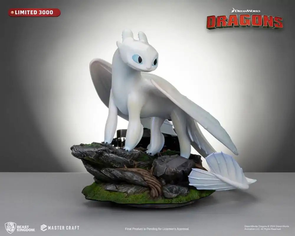 How To Train Your Dragon 3 Master Craft Light Fury szobor figura 29 cm termékfotó