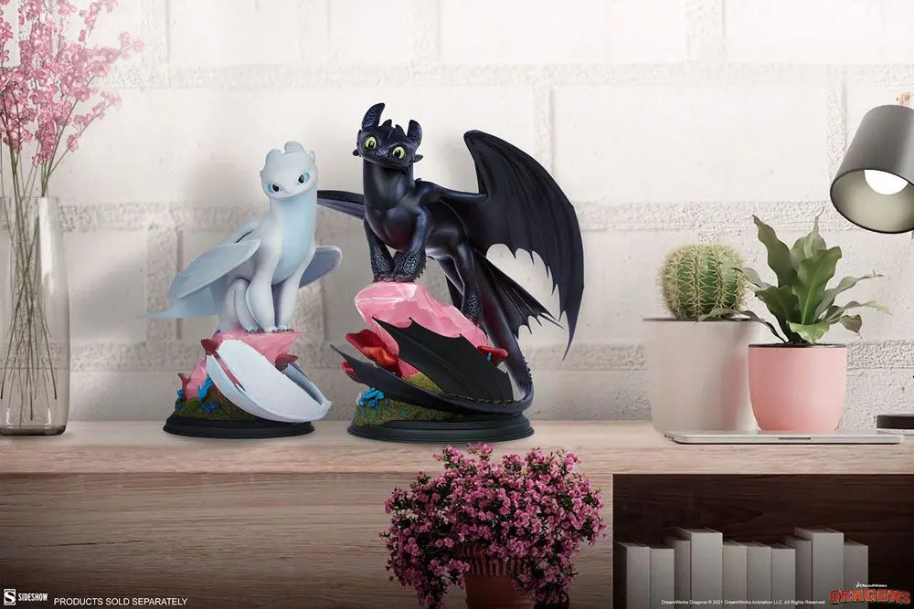 How To Train Your Dragon Light Fury szobor figura 26 cm termékfotó