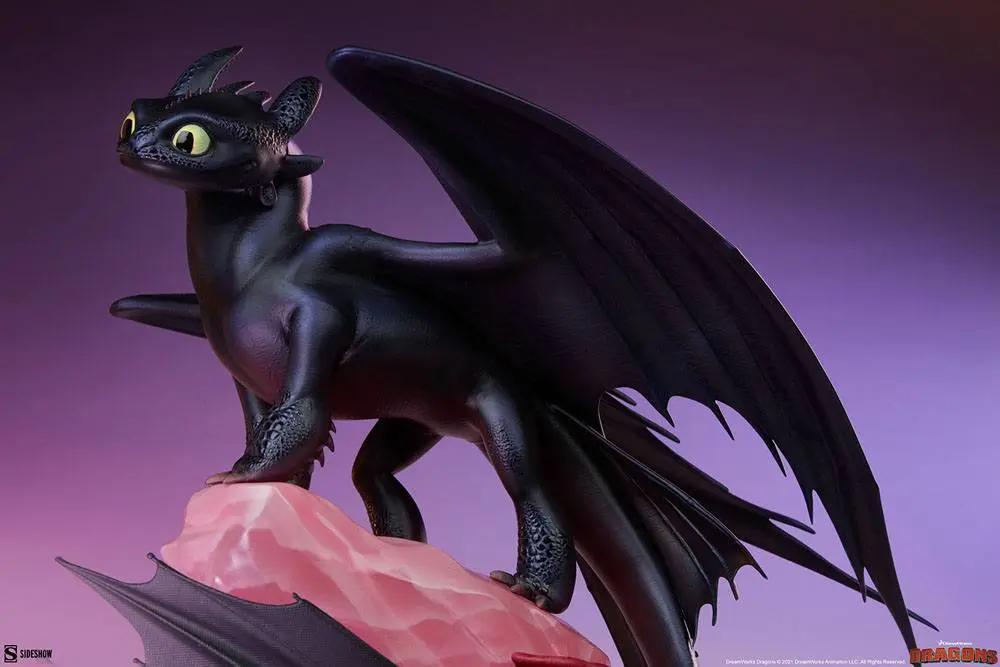 How To Train Your Dragon Toothless szobor figura 30 cm termékfotó
