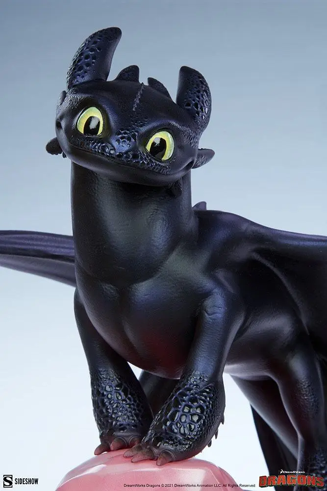 How To Train Your Dragon Toothless szobor figura 30 cm termékfotó