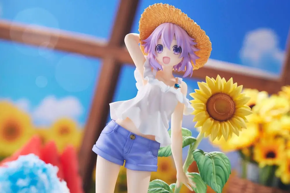 Hyperdimension Neptunia 1/7 Neptunia Summer Vacation Ver. Limitált kiadás PVC szobor figura 21 cm termékfotó