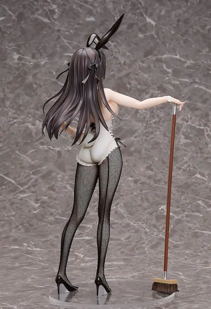 I May Be a Guild Receptionist, But I&#039;ll Solo Any Boss to Clock Out on Time 1/4 Alina Clover: Bunny Ver. PVC szobor figura 44 cm termékfotó